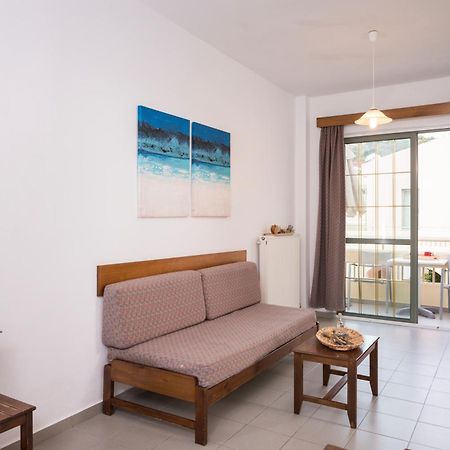 Mistrali Suites & Apartments Kalyves Extérieur photo