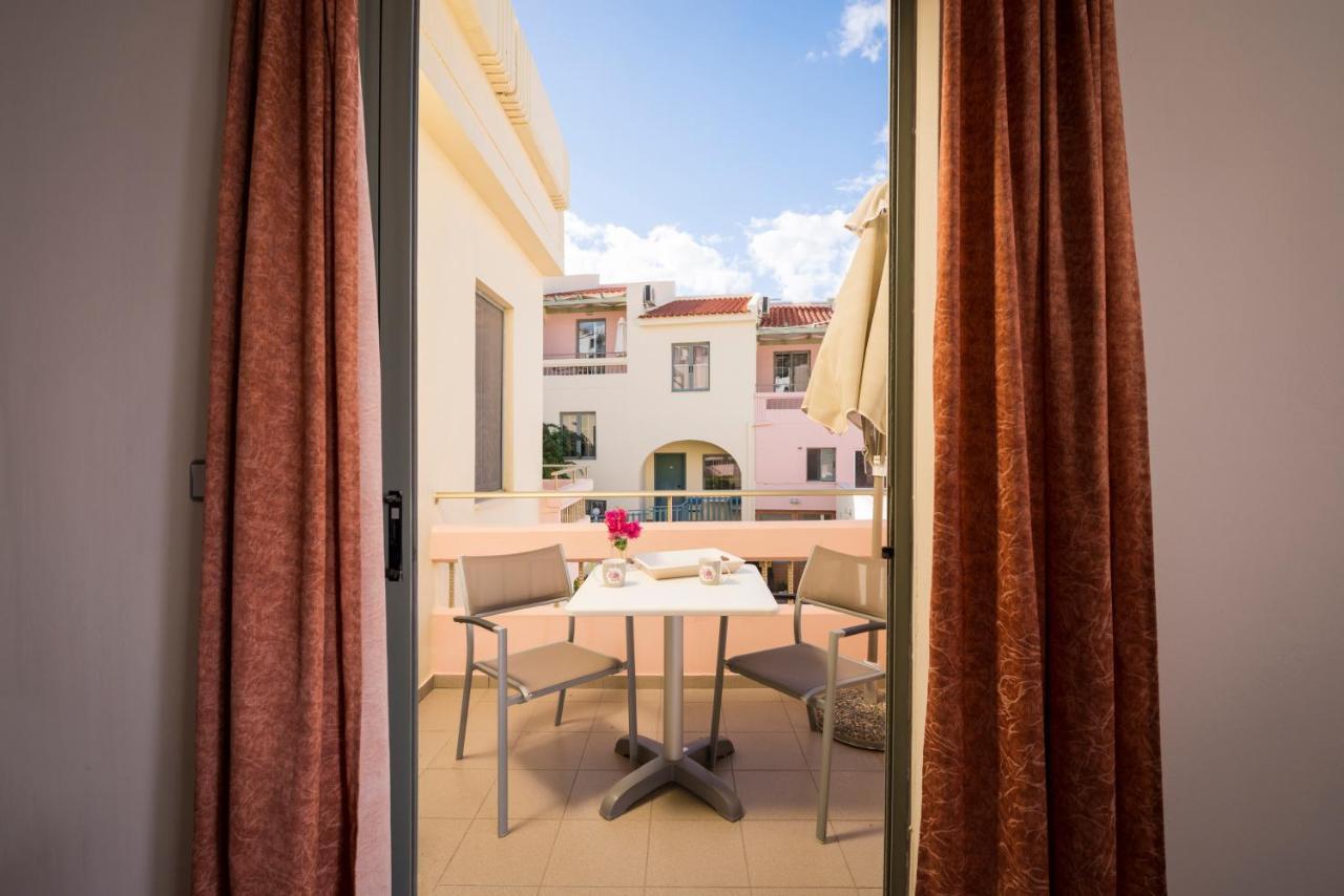 Mistrali Suites & Apartments Kalyves Extérieur photo