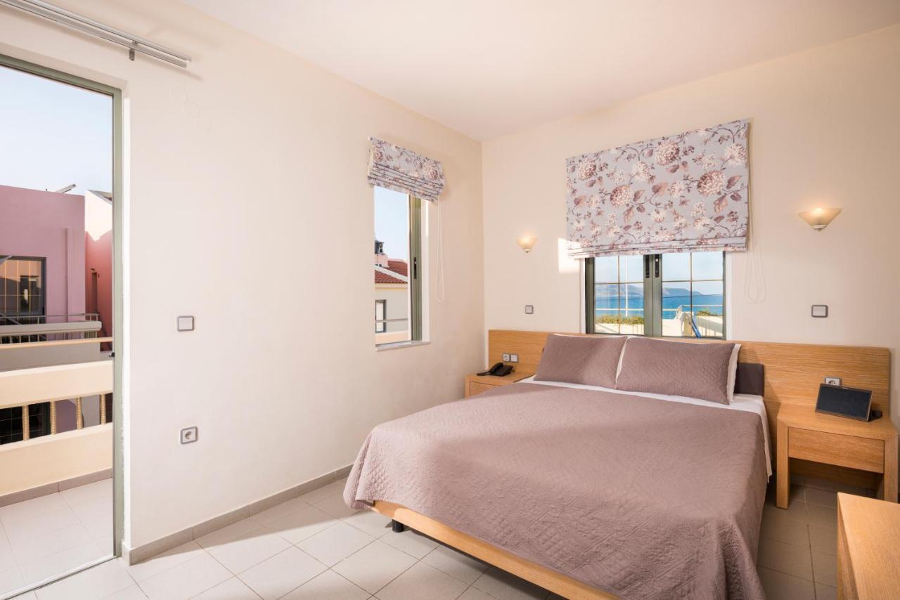 Mistrali Suites & Apartments Kalyves Extérieur photo