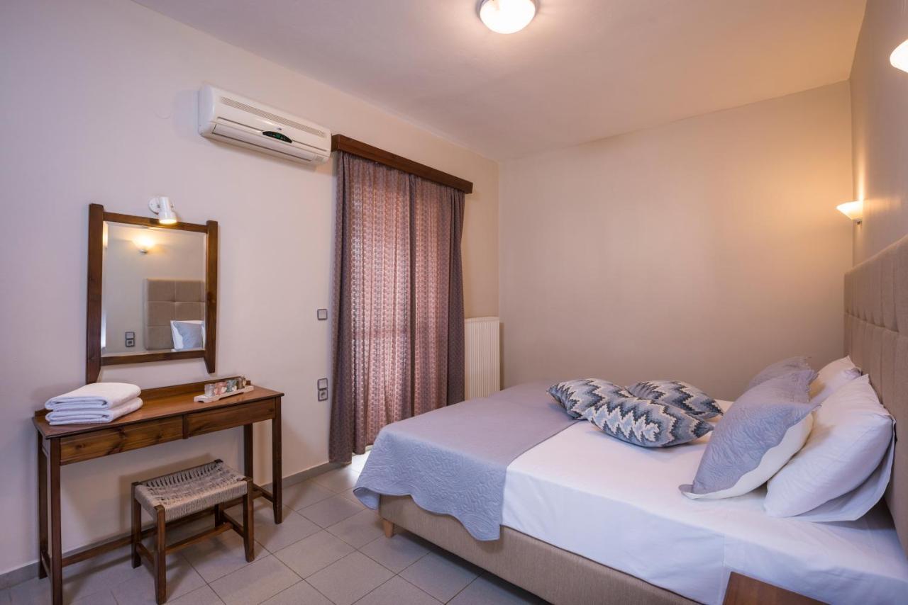 Mistrali Suites & Apartments Kalyves Extérieur photo